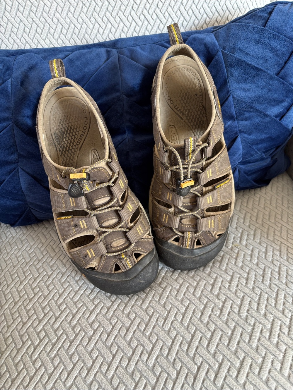 Keen Men's Brown and Yellow Closed-Toe Athletic Sandals